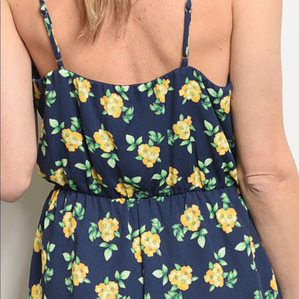 ❌DONATED❌Navy Blue Yellow Floral Elastic Waist Lined Shorts Romper - Picture 3 of 10